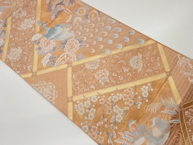 リサイクル　格天井に孔雀・鴛鴦・花々模様織出し袋帯